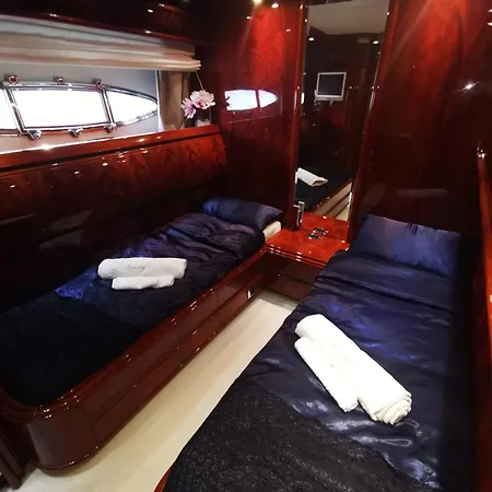 Luxury Yacht * Barcelona