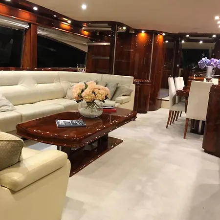Luxury Yacht Botel Barcelona