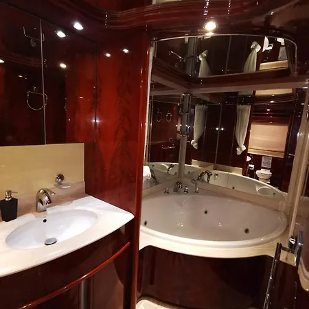 Botel Luxury Yacht